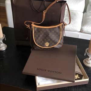 LOUIS VUITTON M40076 Tulum Monogram Crossbody Bag